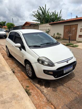 FIAT PUNTO 1.4 ATTRACTIVE 8V FLEX 4P MANUAL